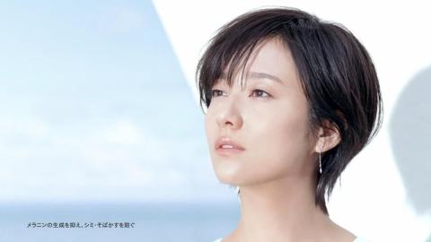 資生堂HAKU メラノフォーカスV 「シミの記憶3.0」篇 モーショングラフィックスタイトルが繊細で秀逸