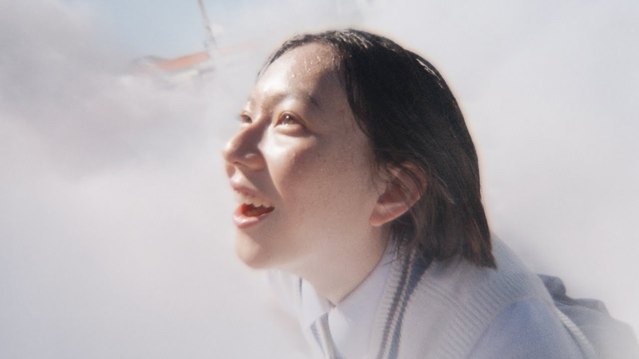 ポカリスエット新CM『羽はいらない』編(2023)  中島セナ、雨上がり雲の上へダイブ！CGではなく、リアルな映像が新たな感動を呼び起こす！監督は柳沢翔